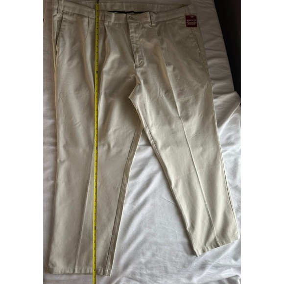 Dockers Men's Easy Classic Fit Khaki Stretch Pants Size 48W x 30L - Picture 5 of 9